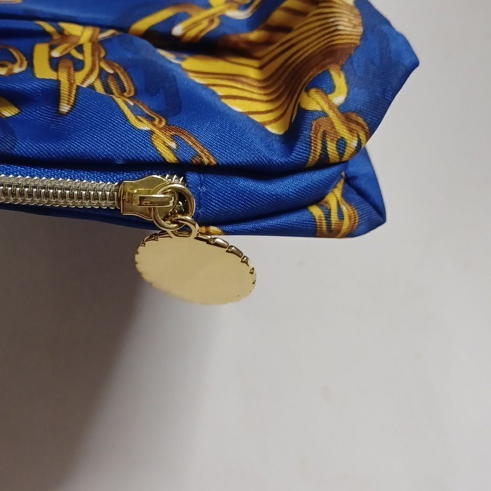 Estee Lauder Womens Makeup Bag - Picture 5 of 7